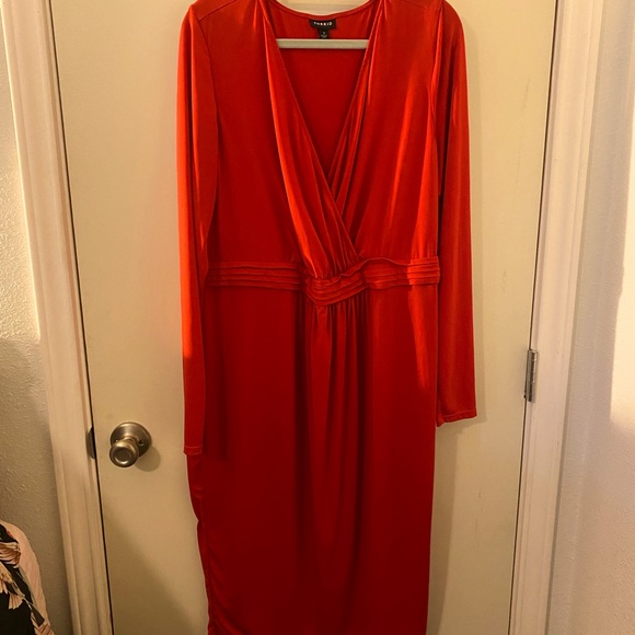 torrid Dresses & Skirts - Torrid Long Sleeve cross wrap bust dress